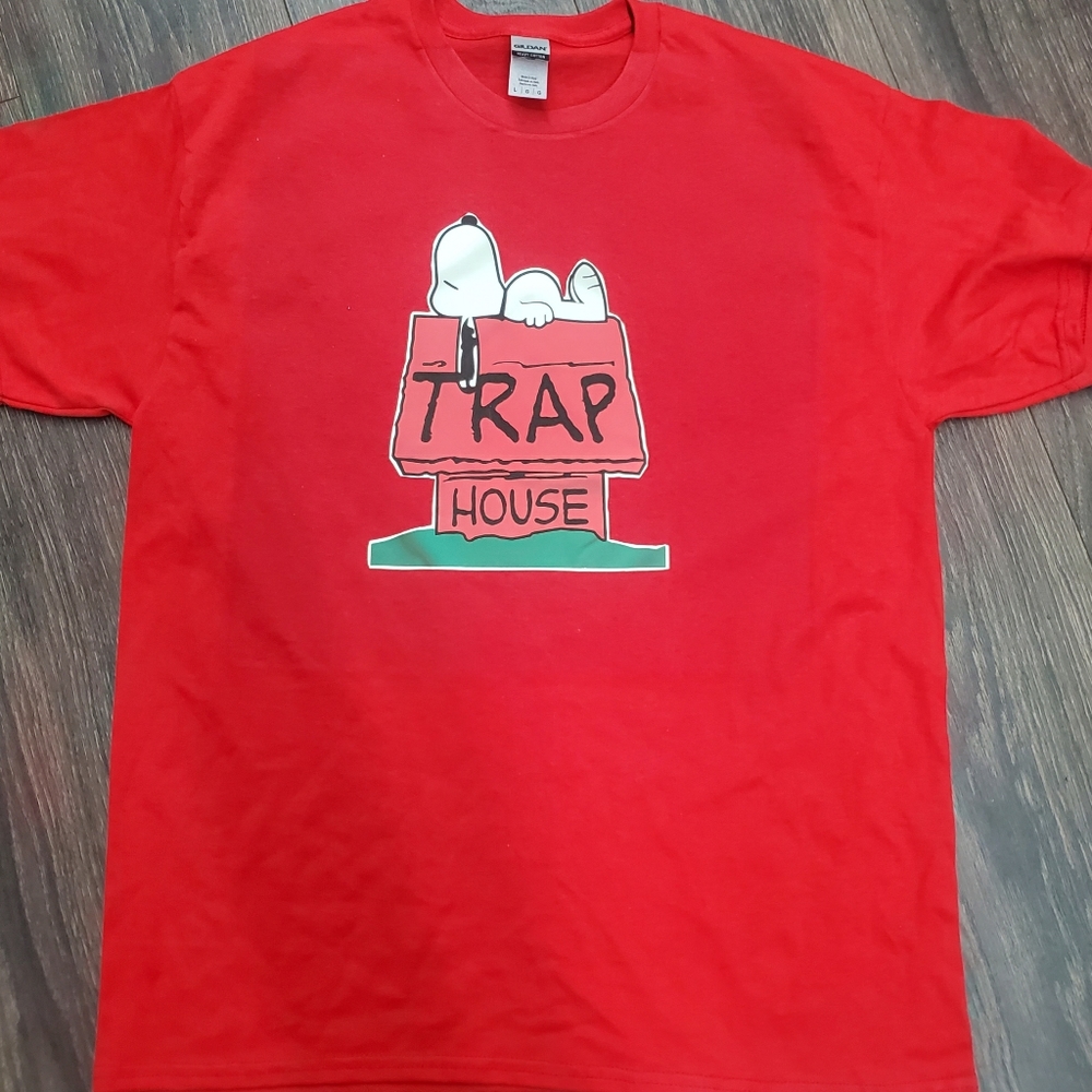 Snoopy trap house tshirt